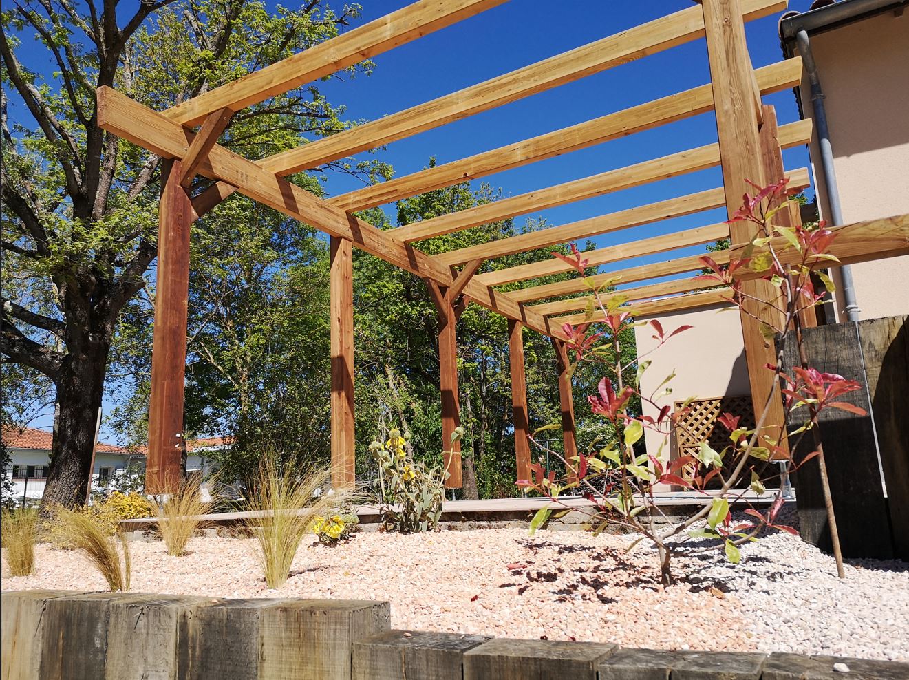 Arbor & Sens | Installation d’une pergola à Brax