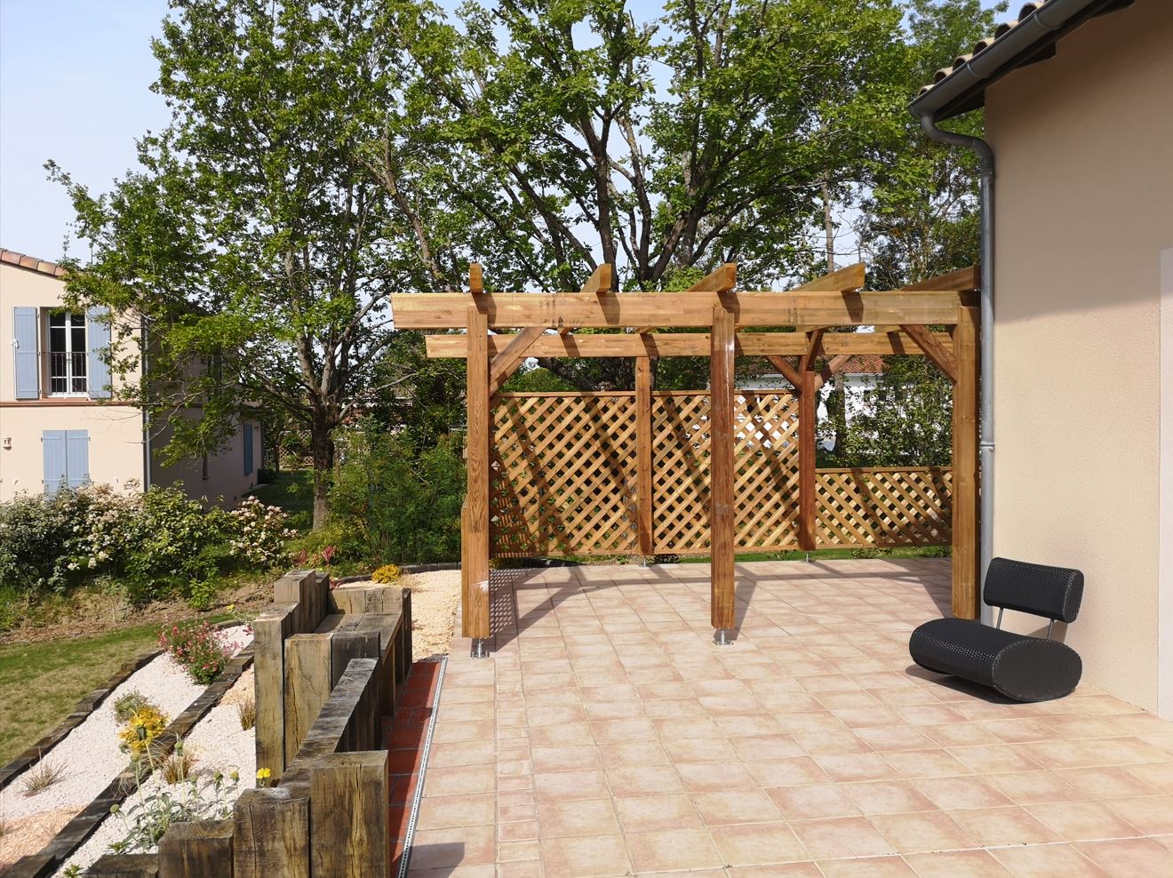Arbor & Sens | Installation d’une pergola à Brax